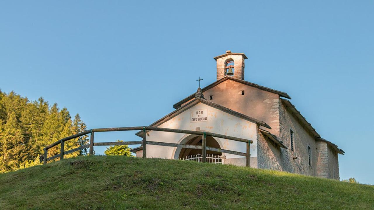 Locanda Alpina Ala Esterno foto