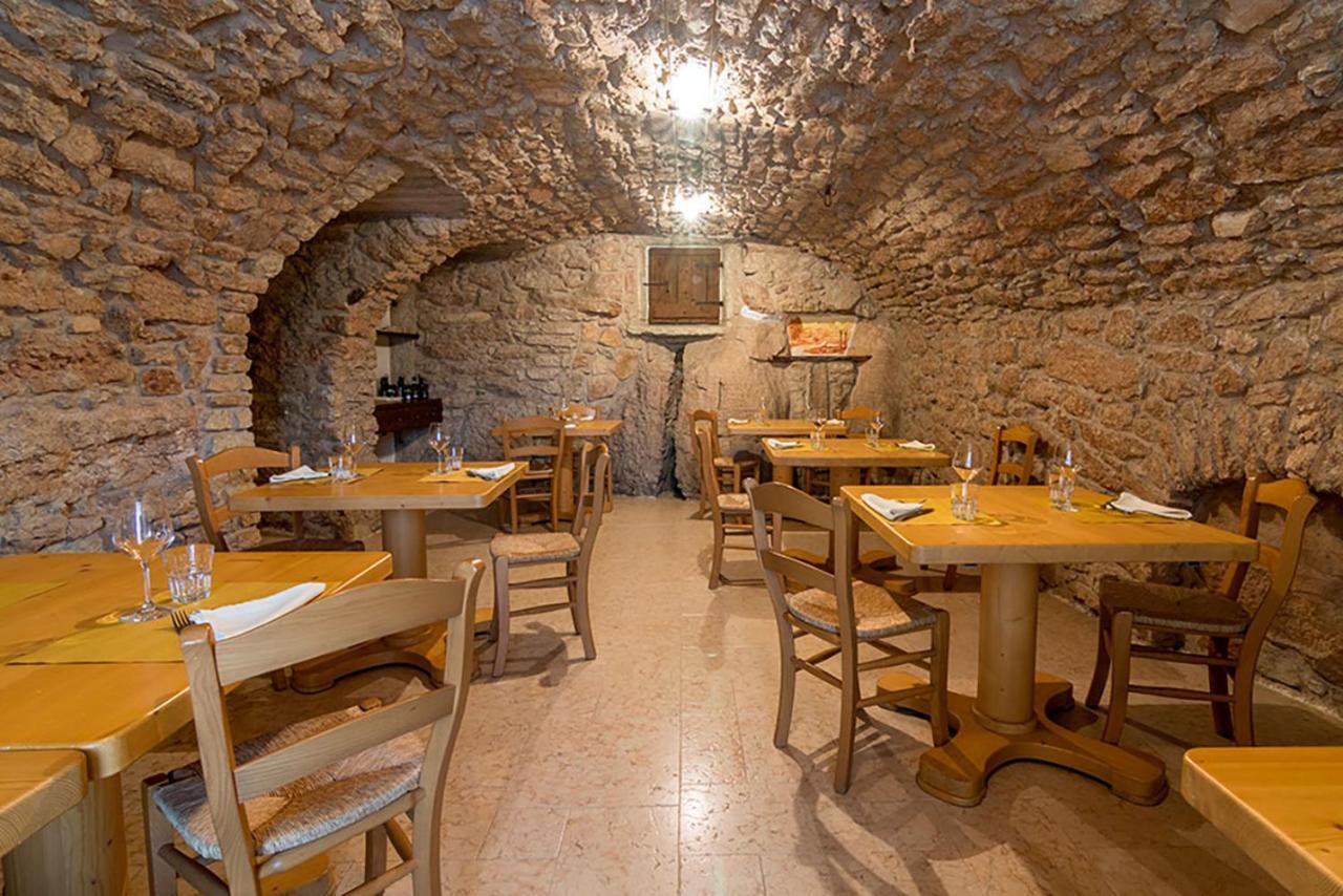 Locanda Alpina Ala Esterno foto