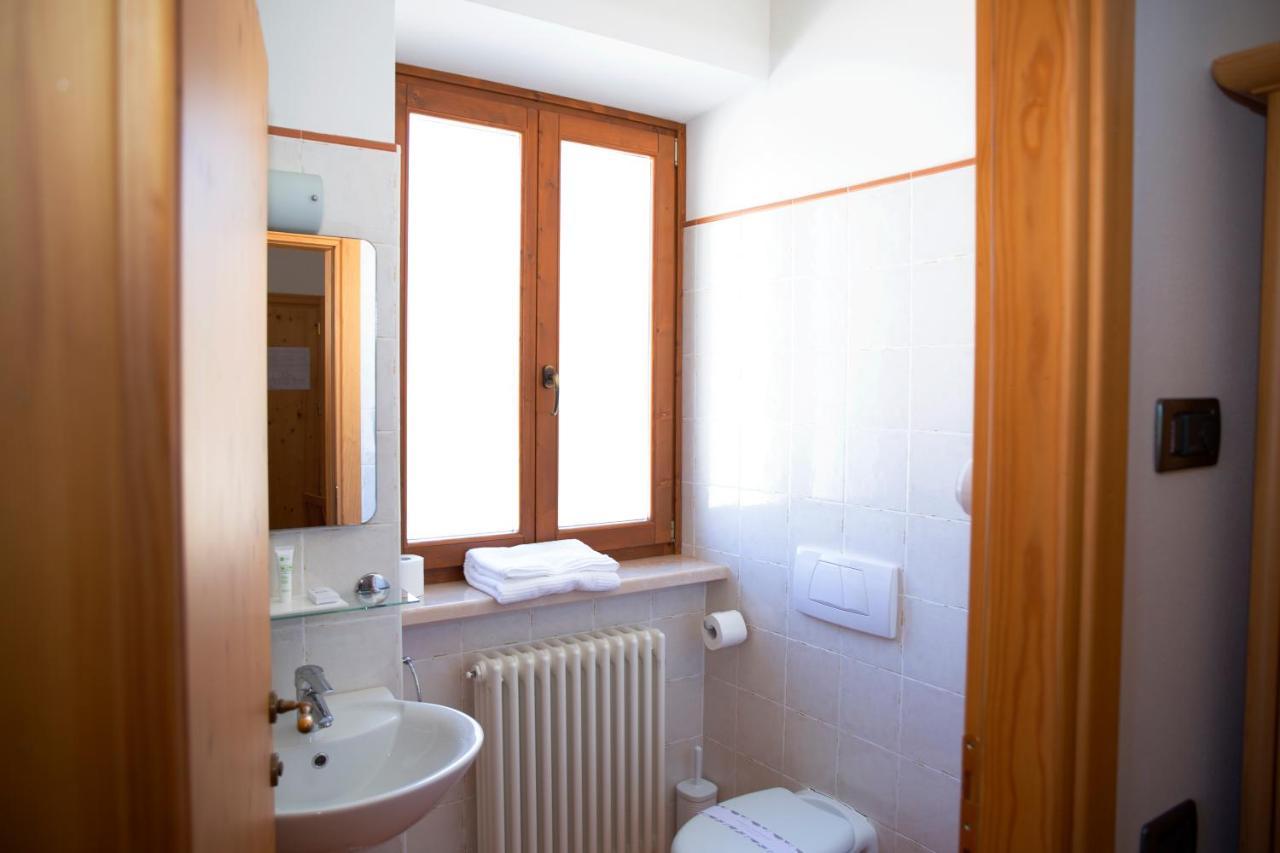 Locanda Alpina Ala Esterno foto