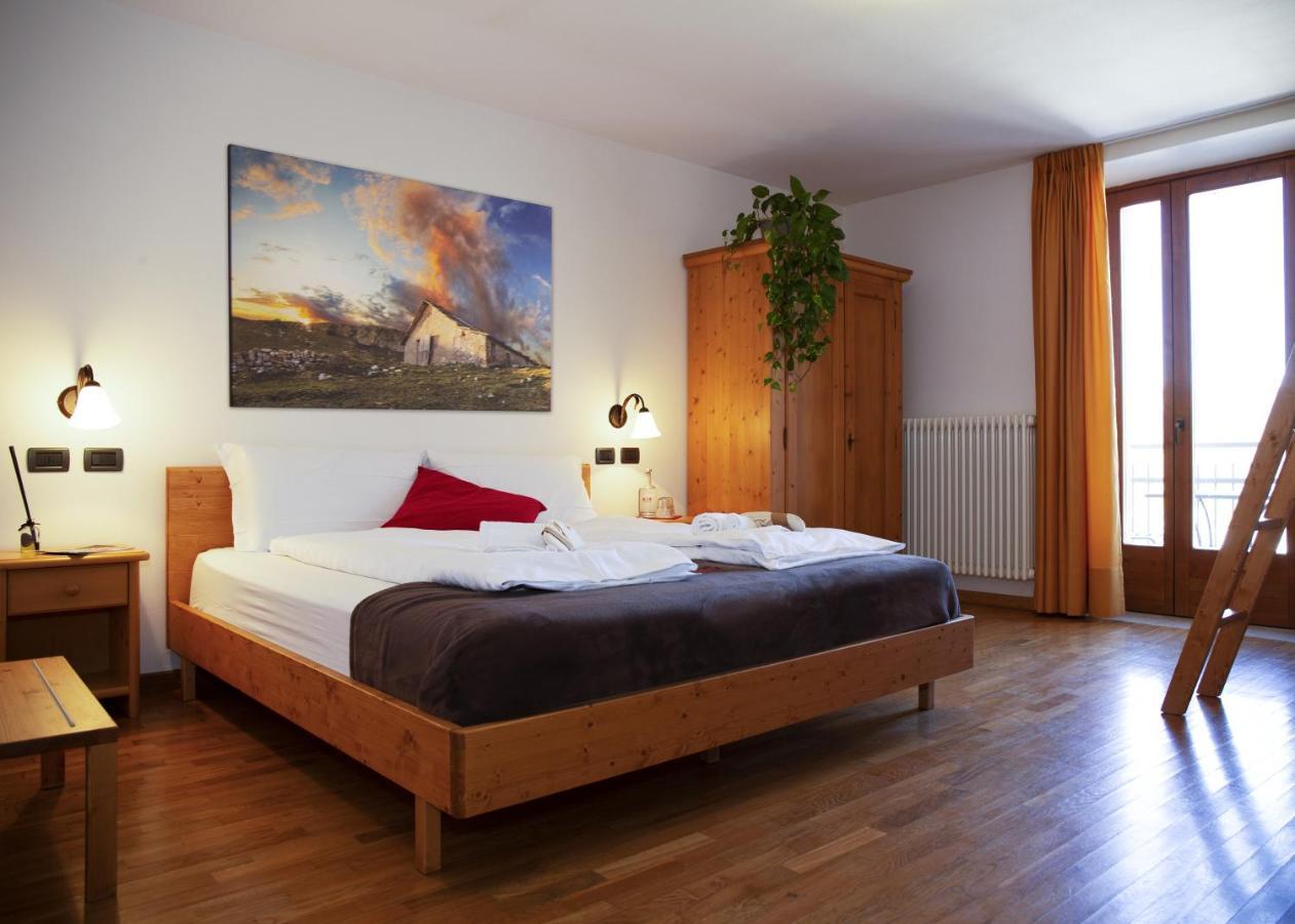 Locanda Alpina Ala Esterno foto